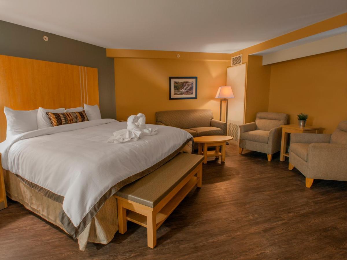 Hotel Ithaca Bagian luar foto